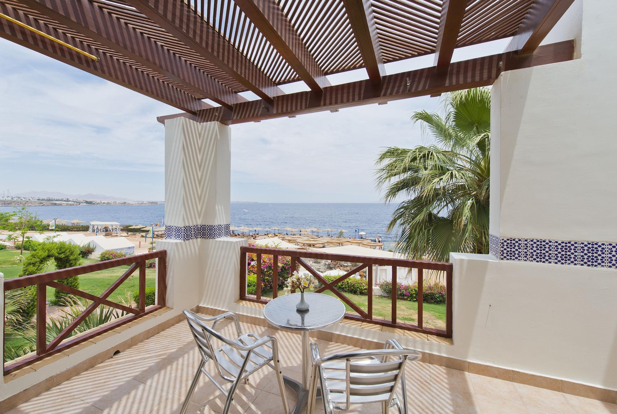 Amphoras Blu Курортный комплекс 4*