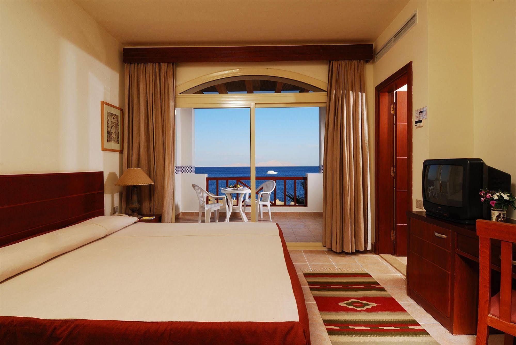Amphoras Blu Sharm el Sheikh